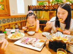 -清真·玛丽亚新疆菜主题餐厅(浙江中路店)