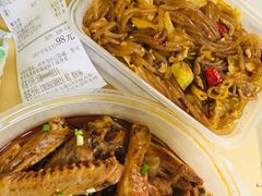 -张大师鸭爪爪特色干锅(南湖店)