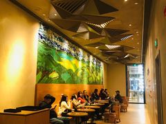 -星巴克臻选(杭州嘉里中心1F店)