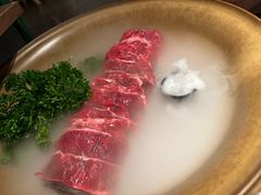 -三出山火锅(万象天地店)