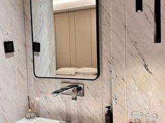 -雲宜贵宾舍酒店(深圳龙东地铁站店)