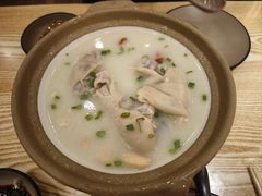 -叁煨蹄花·下饭盐帮菜(人民广场店)