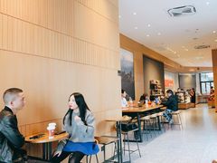 用餐区-星巴克臻选(成都东方新希望天祥店)