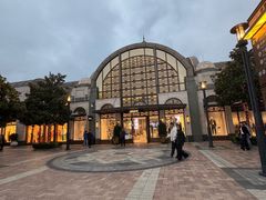 -比斯特上海购物村精品奥特莱斯