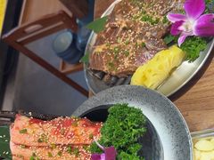 -明洞阿姨·韩式酱蟹烤肉·创意料理(三元桥店)