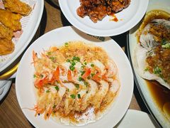 -新白鹿餐厅(滨江银泰店)