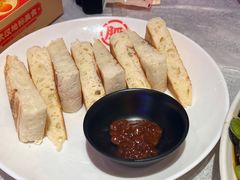 -肥肥虾庄·金牌油焖大虾(首义路店)
