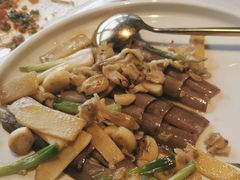 -粤盛海鲜楼(融冠乐城店)