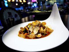 -西街夜油条·麻团包乌饭