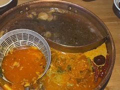 -洱火云南酸菜牛肉火锅(石景山当代商城店)