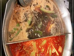 -湊湊火锅·茶憩(打浦桥日月光店)