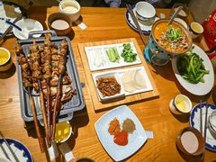 -娜仁图雅蒙古美食村(33小镇店)