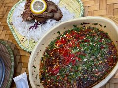 -傣家寨花园主题餐厅