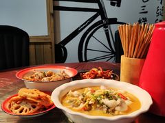 -老三样·美食研究中心(世贸路店)