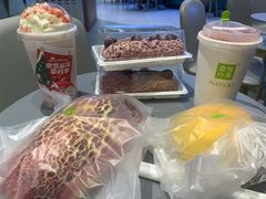 -奈雪的茶(亨特国际广场店)