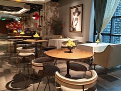 -金海华·赫本时光城市风尚餐厅(现代传媒广场店)