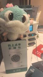 -悦指间美甲美睫