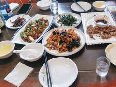 -福荣居褡裢火烧京味家常菜(西四店)