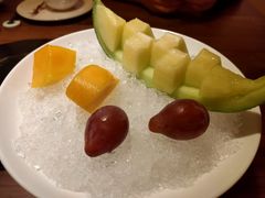 餐前水果-揽季锅物会.福建黄鱼.海鲜姿造(五四路店)