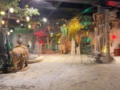 -泉城欧乐堡戏水湾艺术养生温泉