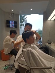 点击看大图 -LJOY丽锦造型·烫发染发
