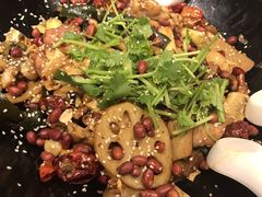 -大食代美食广场(上海中心店)