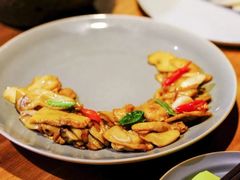 -半山腰·云南菜(侨福芳草地店)