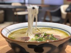 -妈妈故事米线(市府恒隆店)