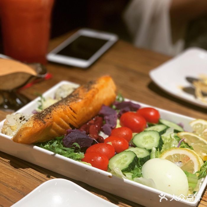 花腰餐吧Bistro烧烤 傣味(传媒大学店)图片