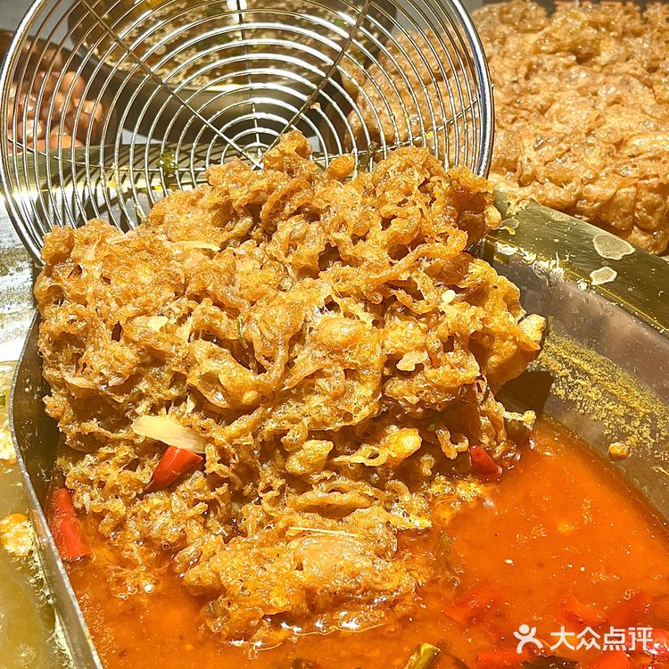 Pang臭警告！带上你的臭宝来吃嗦螺火锅！ 