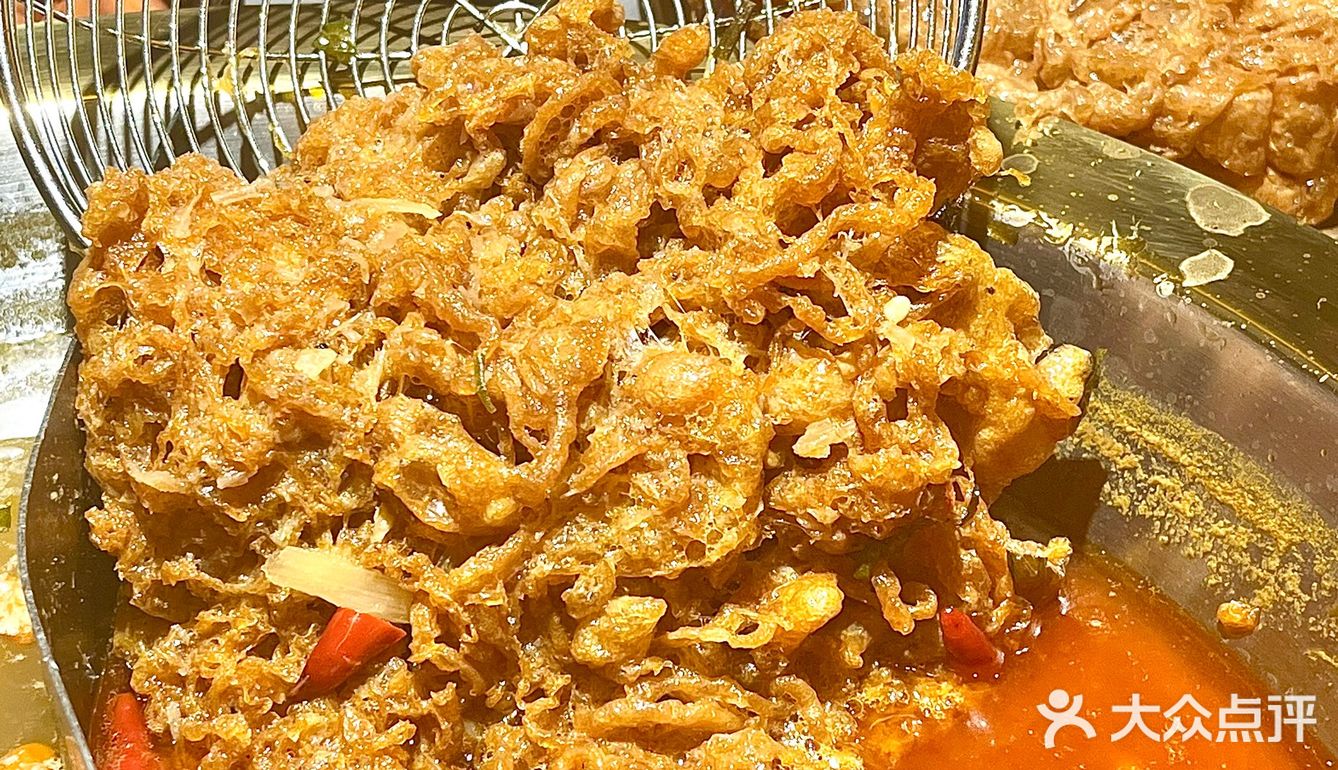 Pang臭警告！带上你的臭宝来吃嗦螺火锅！ 