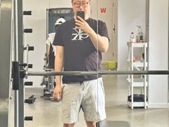 -乐刻运动(闵行永德路地铁站店)