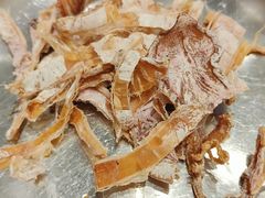-何妹湿辣牛肉·粤式烧烤砂煲(桂雅路店)