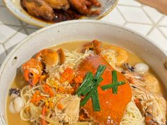 膏蟹拌面-十面欢腾·海鲜面·台式Bistro(长乐路店)