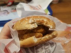 双层藤椒鸡排堡-汉堡王(南京砂之船店)
