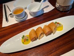 黑松露龙虾春卷-龙景轩(香港四季酒店)