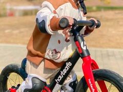 -八爪矩阵极限运动馆·儿童平衡车·感统训练(南海子公园校区)