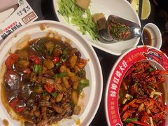 -阿财老铺·老蚌埠龙虾城(华夏总店)