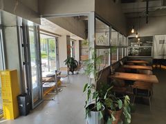 -三勾JJJ Burger&Coffee(梅溪湖店)
