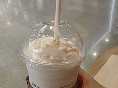 -星巴克臻选(周浦万达店)