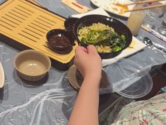 -肥肥虾庄·金牌油焖大虾(杨园滨江时代walk店)