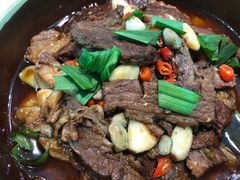 -寻钵记民菜馆·正宗常德钵子菜(滨湖路店)