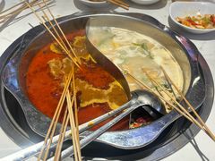 -佰人王串串香火锅(洋珠巷店)