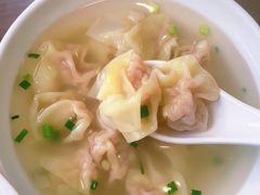 -珊珊小笼馆(仙霞路店)