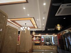 -围龙屋客家食府(福田店)