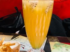 水果冰茶-爱上层楼咖啡馆(为公桥店)