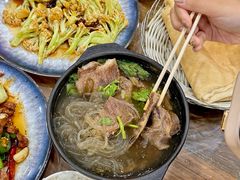 -许家黄土高坡砂锅总店