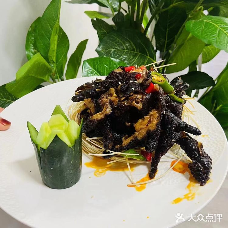 「清真清雅斋手抓美食餐厅(波密店)」没想到清真餐厅