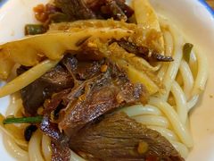 -牛八宝桂林米粉(八里庄店)