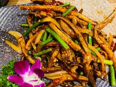 -冰川冷面·延边菜·炭烤串(观前店)